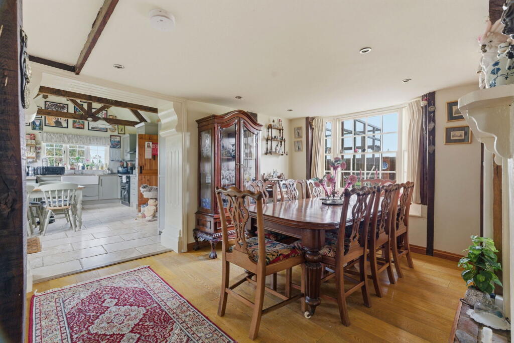 Ivytodd Hill, Debden photo 4
