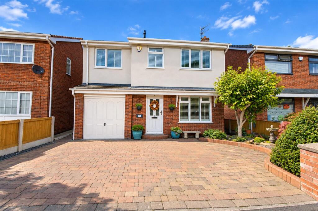 3-bed detached on Buckingham Avenue, Higher Bebington, Wirral, £350,000
