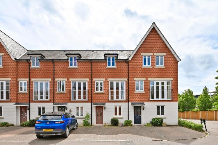 Main image of property: Lamarsh Road Oxford