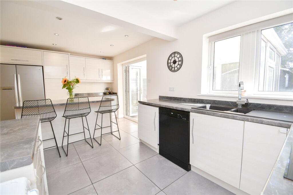 House in Pensby, Liverpool City Region - View 5