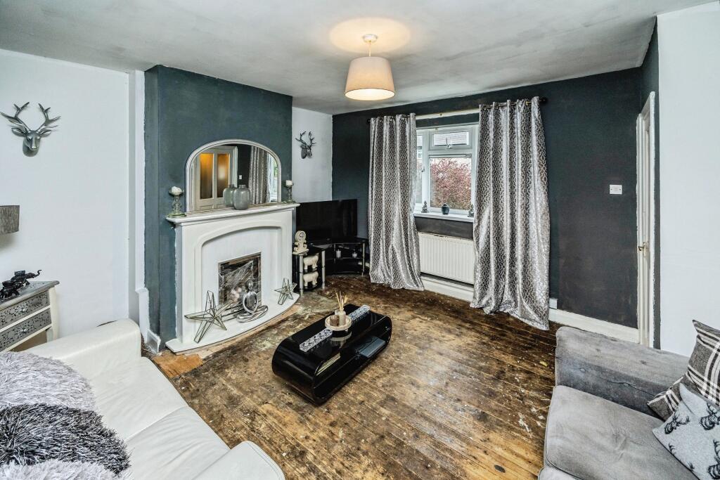 House in Kirklees, West Yorkshire - View 2