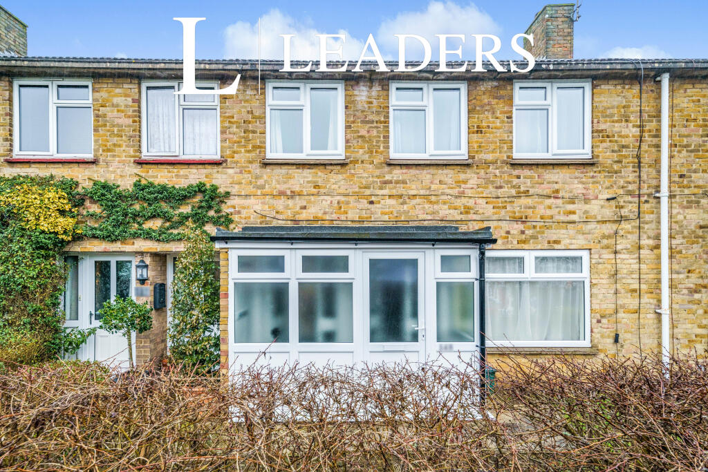 Main image of property: Spring Hills, CM20