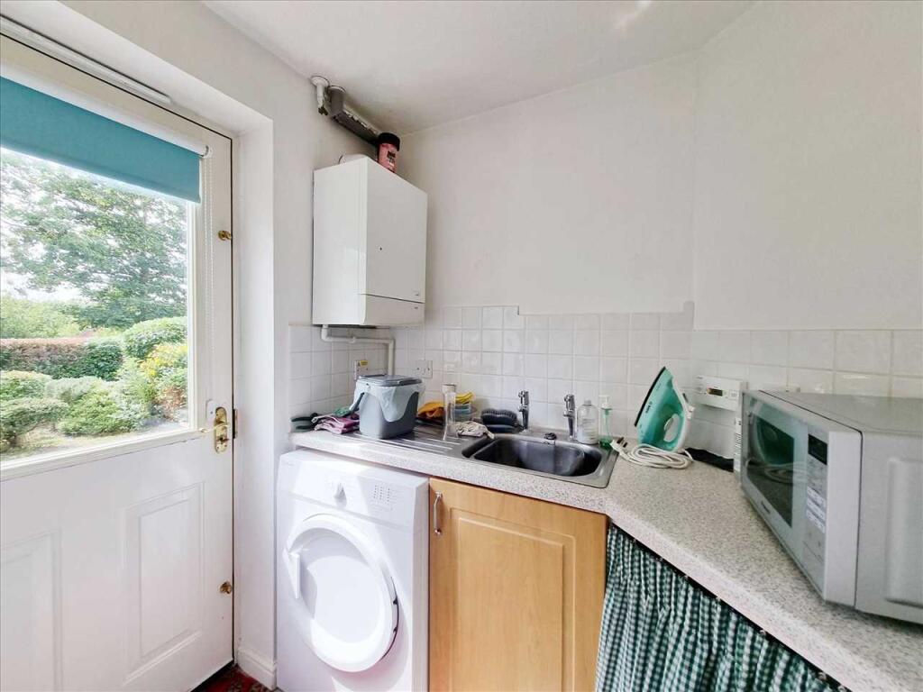 Hood Close, Sleaford - View 5