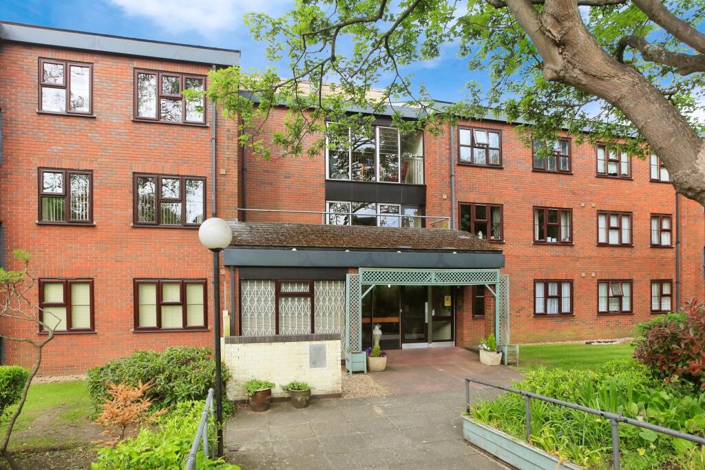 Main image of property: Lincoln Gate, Peterborough