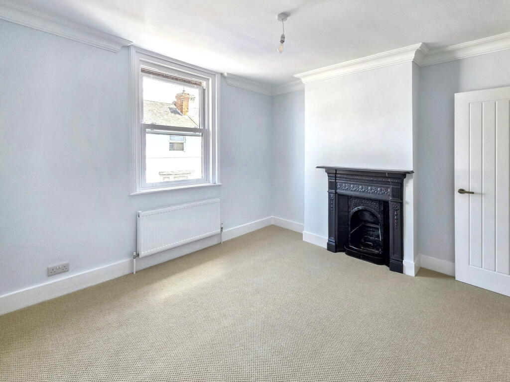 House in Tunbridge Wells, Kent - View 5