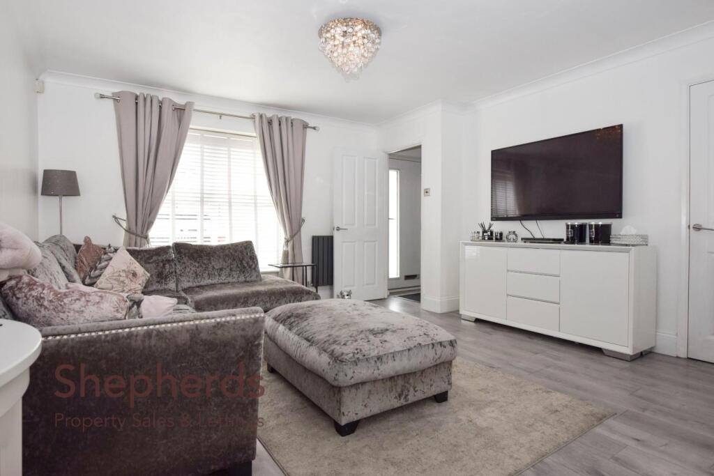 Norwood Road, Cheshunt photo 3