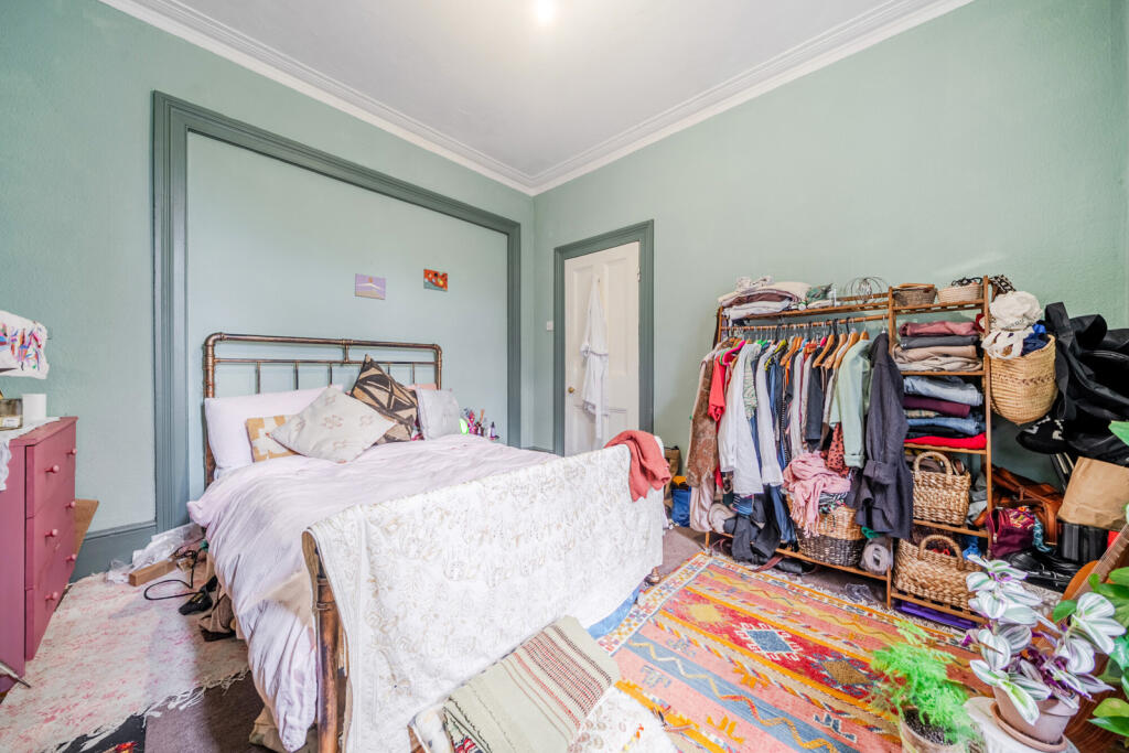 House in London - View 4