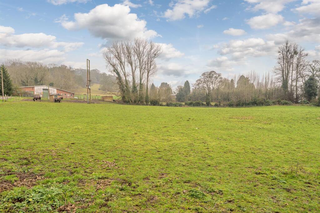 Meadows Reach, Pedmore Lane, Stourbridge, DY9 0SY photo 3