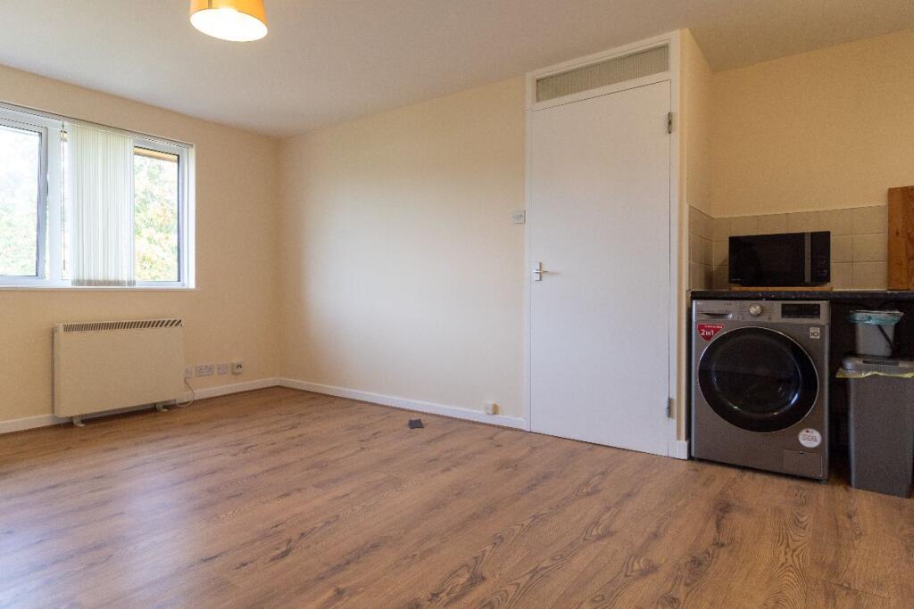 Apartment in Cambridge - More