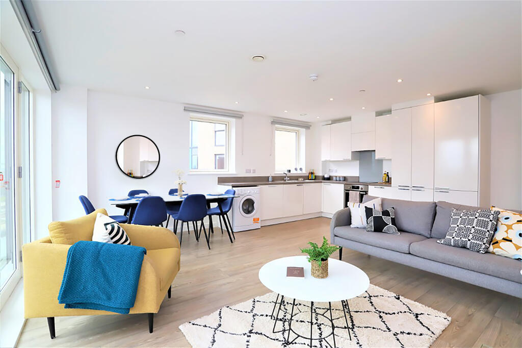 Main image of property: Clippers Quay Salford M50