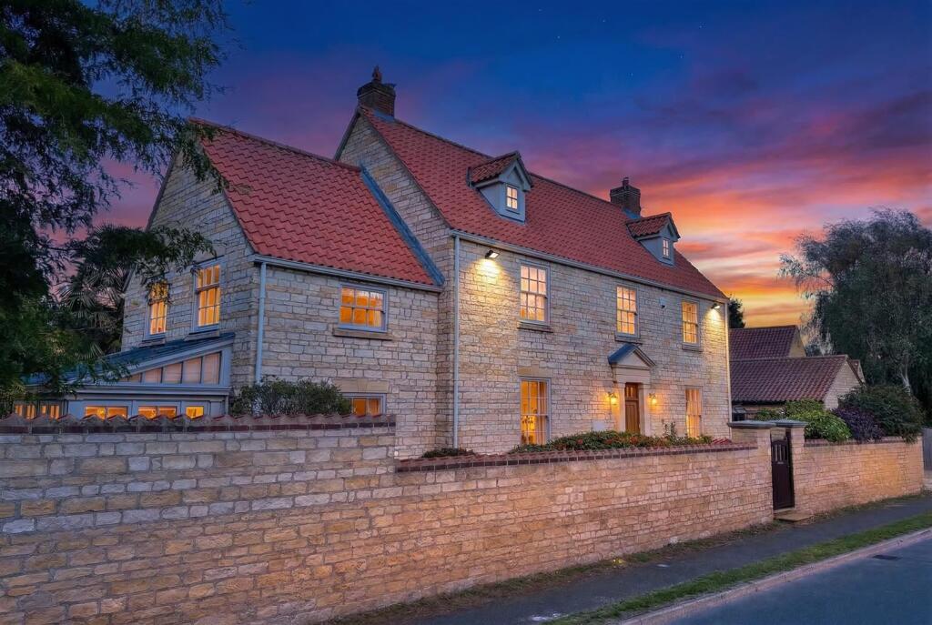 Main image of property: Sleaford Road, Wellingore, Lincoln