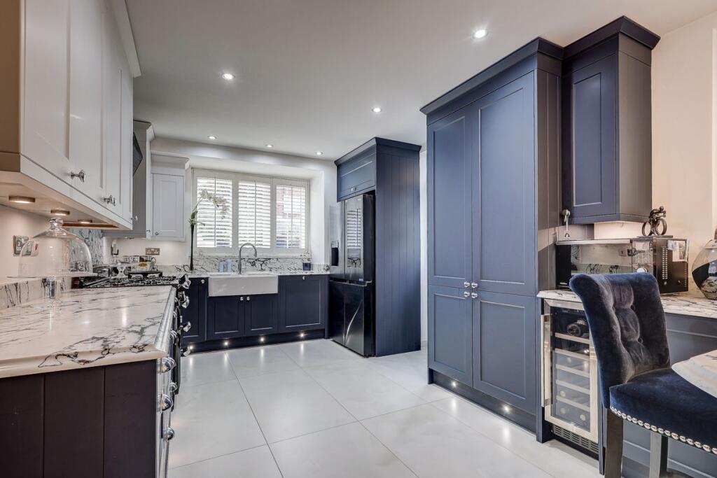 House in Epping Forest, Loughton - View 3