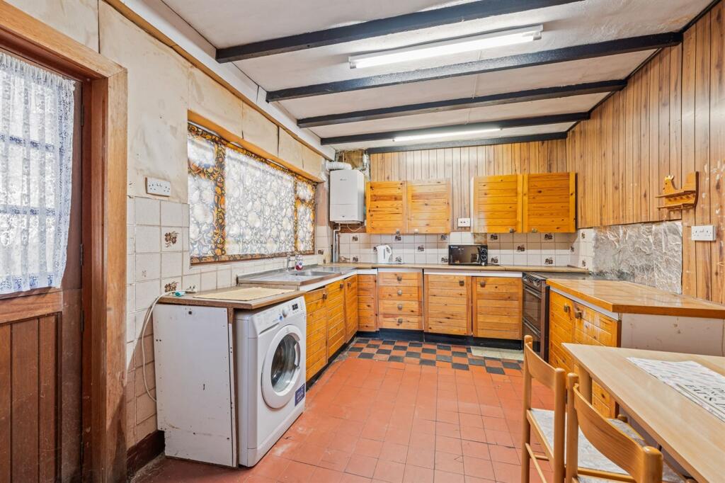Sandfields, Frodsham, WA6 photo 4