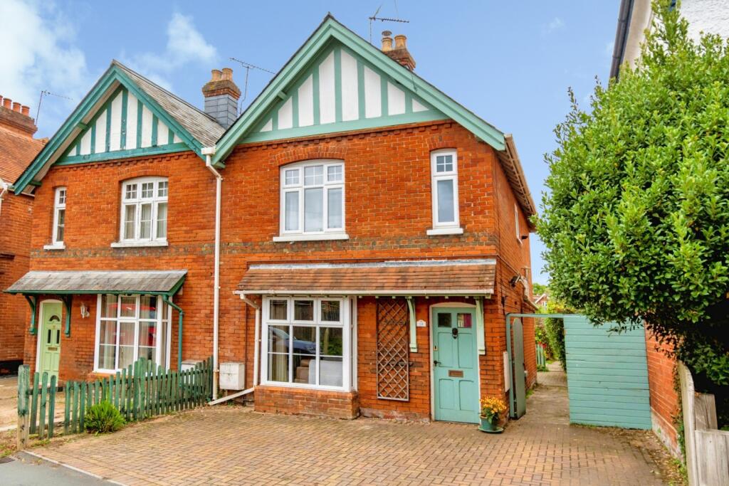Main image of property: Romsey Road, Lyndhurst, Hampshire, SO43