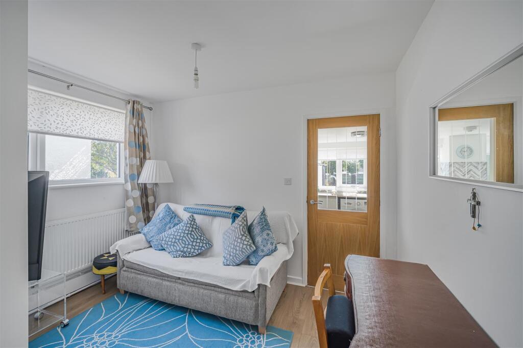 House in Cardiff - More