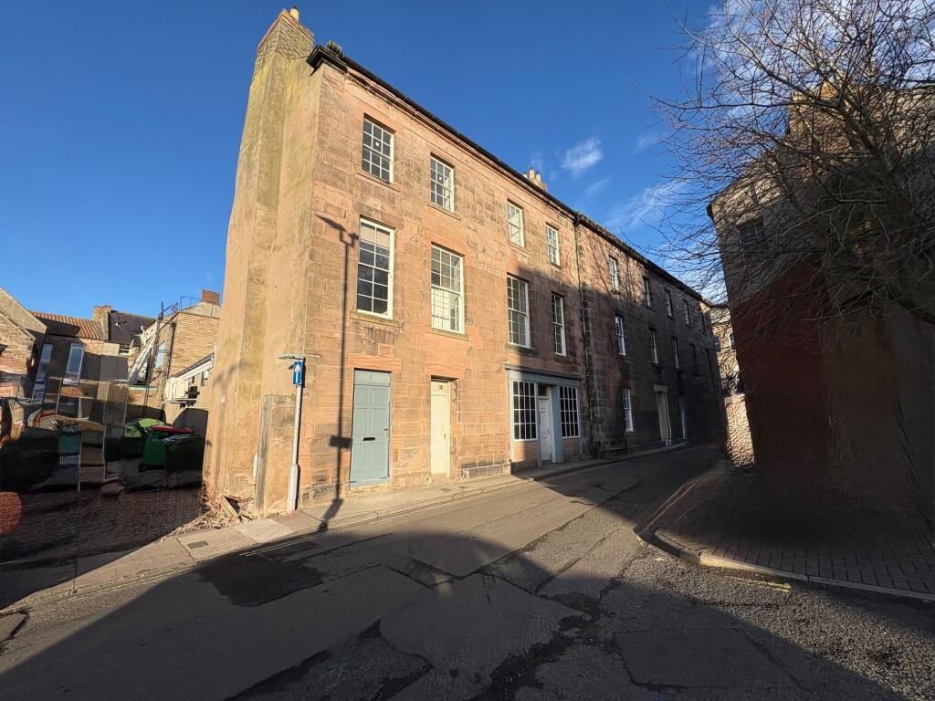 2-bed house on Marygate, Berwick upon Tweed, £295,000