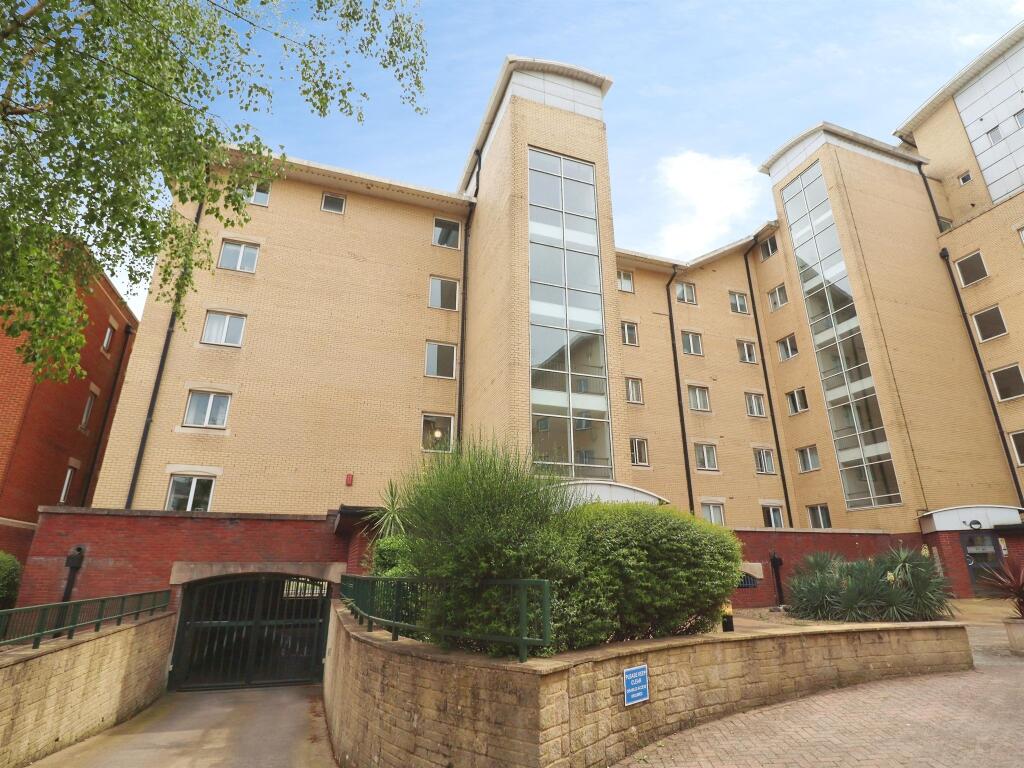 Main image of property: Adventurers Quay, Cardiff