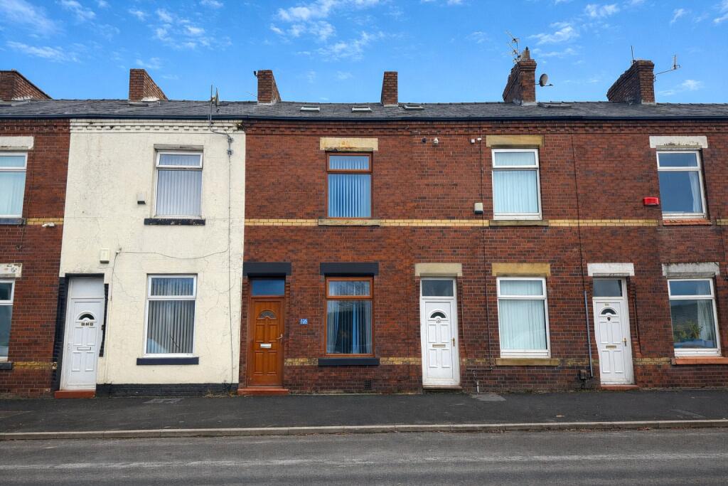 Main image of property: Rochdale Road, Royton, Oldham, Greater Manchester, OL2