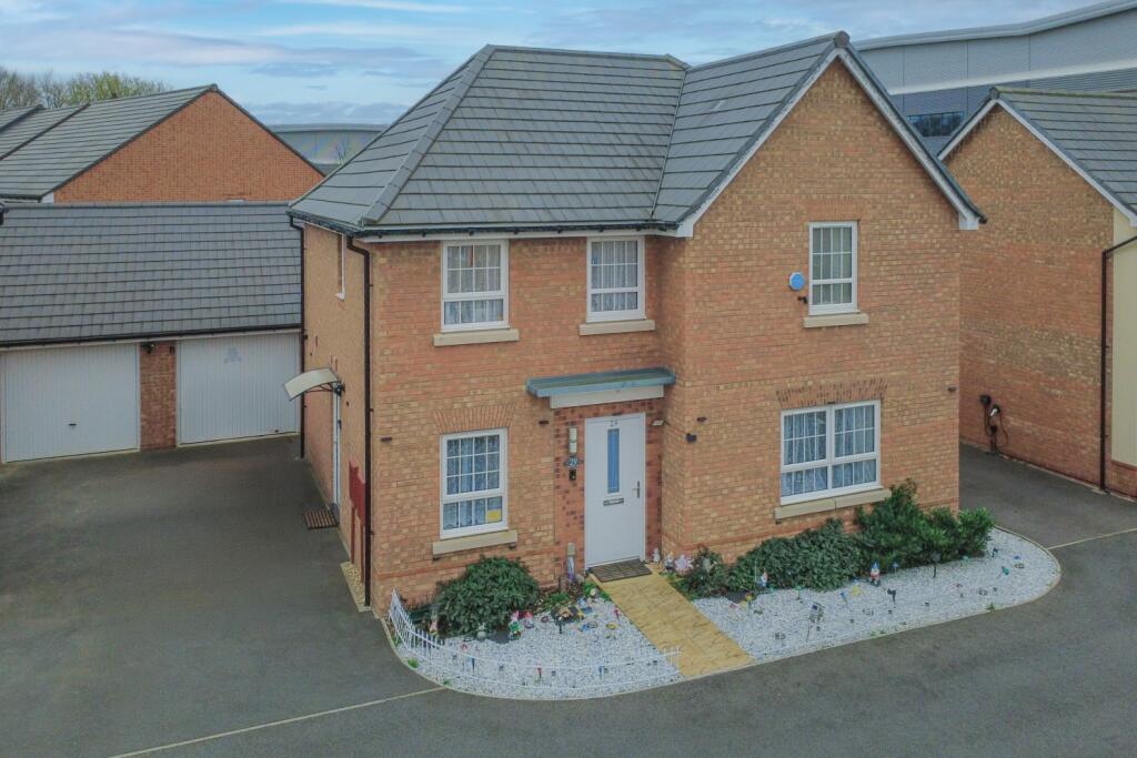 Main image of property: Alexander Way, Leighton Buzzard, LU7