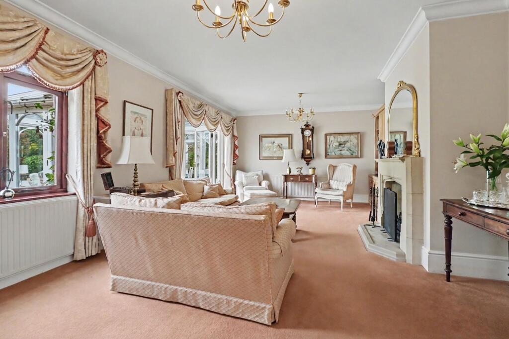 House in Kingston upon Thames - View 4