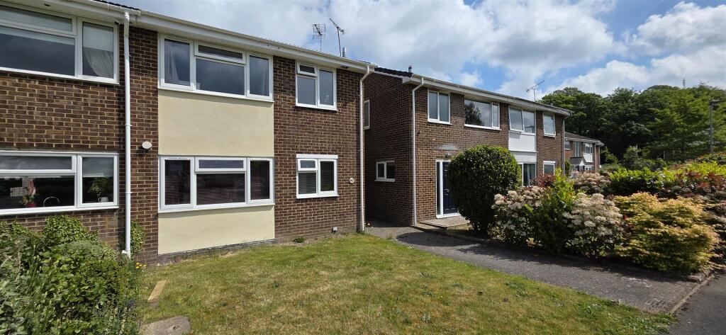 Main image of property: Broadleas Park, Devizes