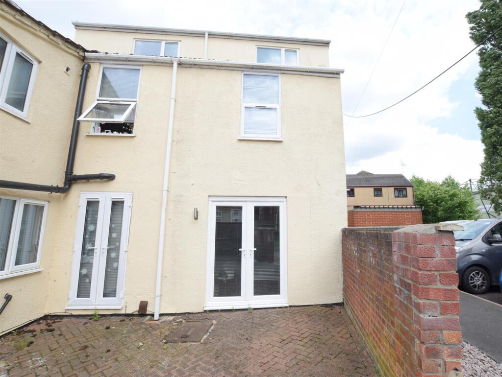 Property photo 8