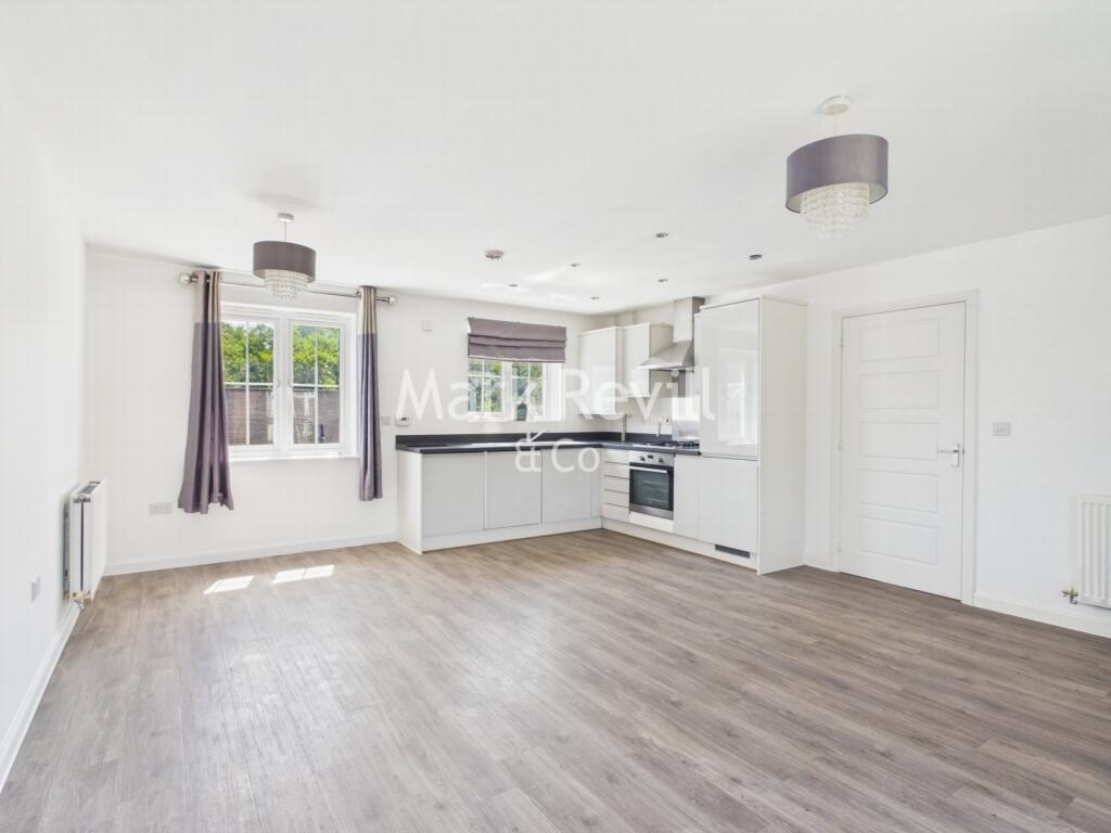 Nettle Grove, Lindfield, RH16 photo 4