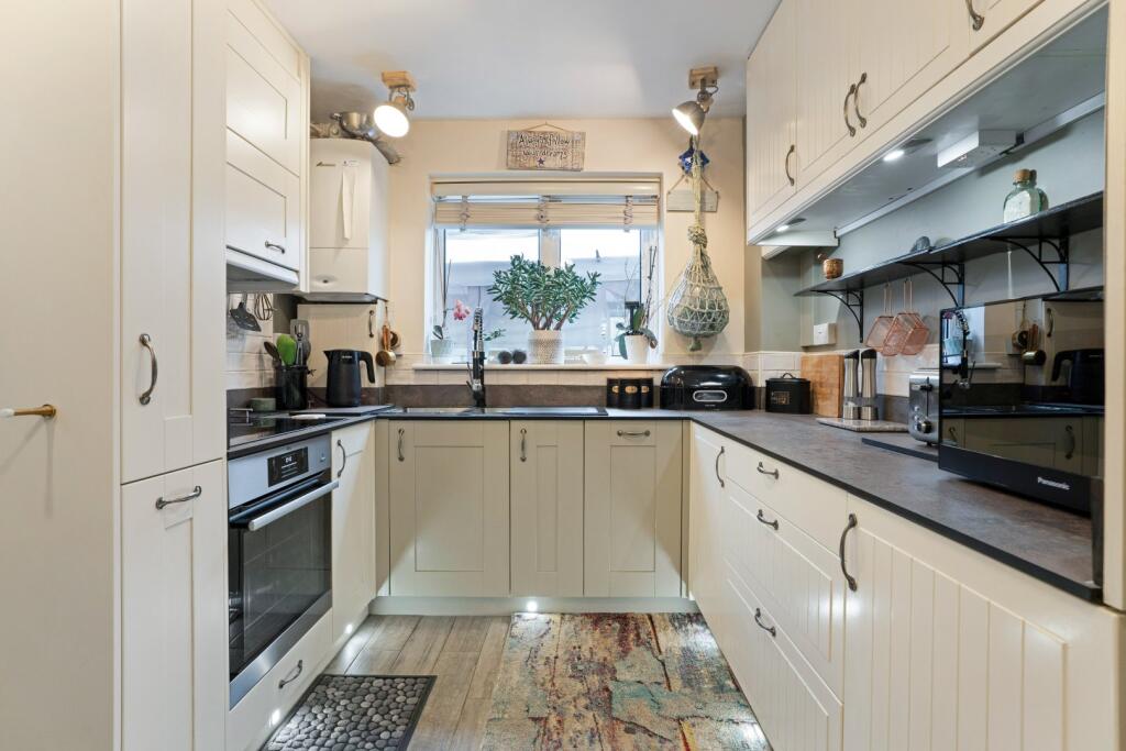 The Green, Station Road, Moreton-in-Marsh, Gloucestershire, GL56 photo 4