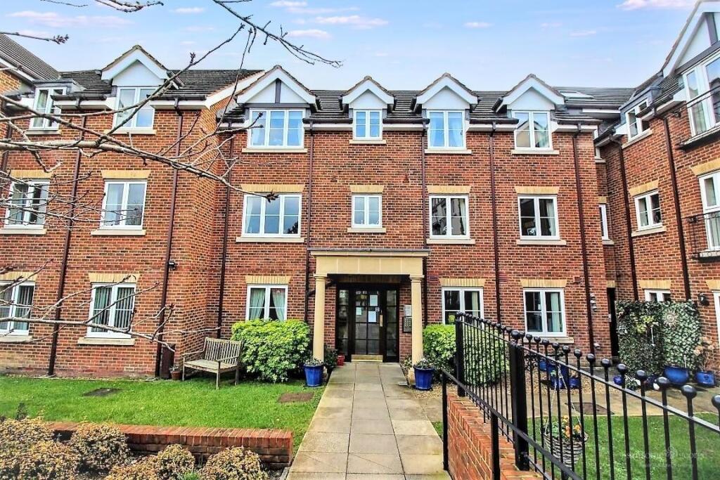 Main image of property: Bath Road, Calcot, Reading