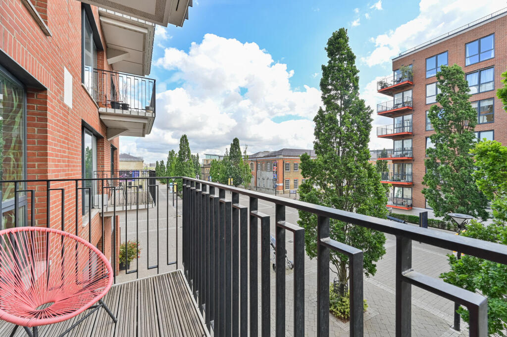 Apartment in London - View 4