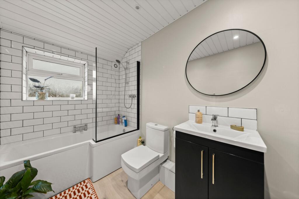 Station Road, Great Sankey, WA5 photo 4