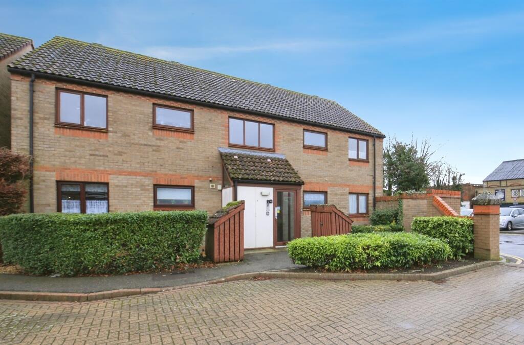 Main image of property: Robingoodfellows Lane, March