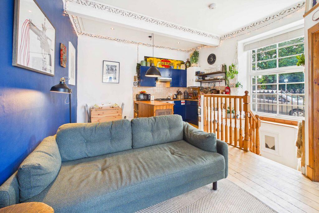 Apartment in Edinburgh - View 4