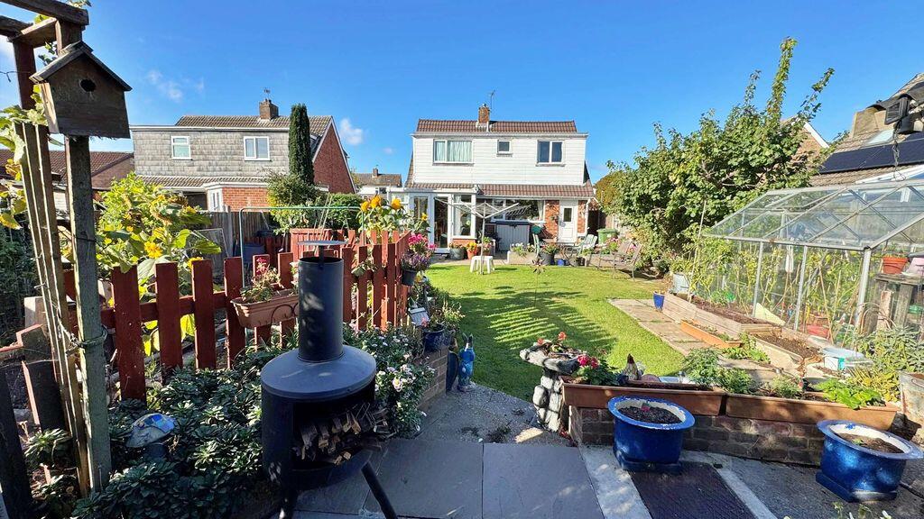 House in West Lindsey, Cherry Willingham CP - View 2