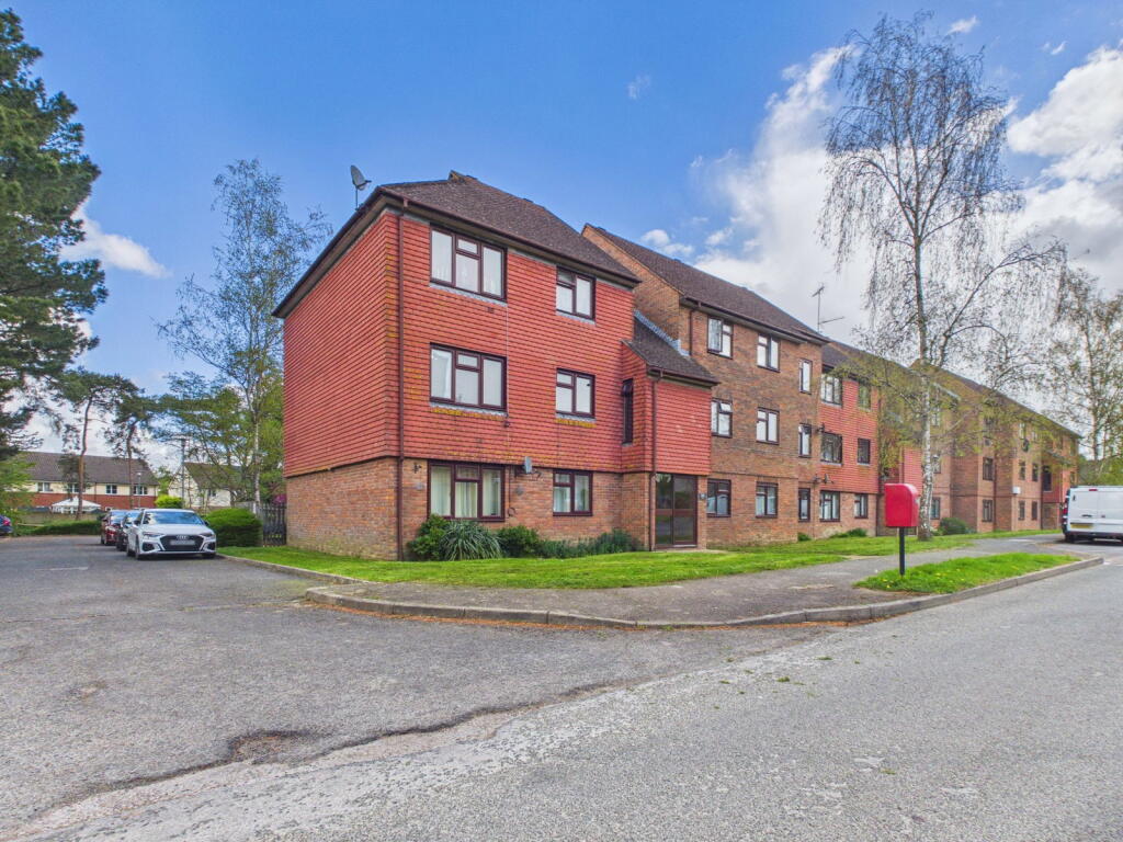 Main image of property: Moore Court, Granary Way, Horsham, West Sussex