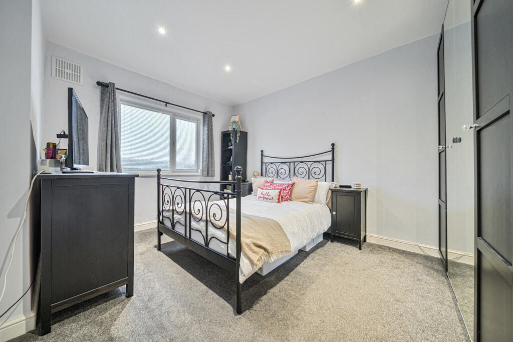 Long Lane, Bexleyheath - View 4
