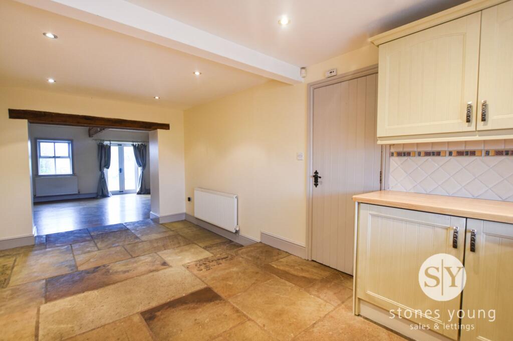 House in South Ribble, Samlesbury - More