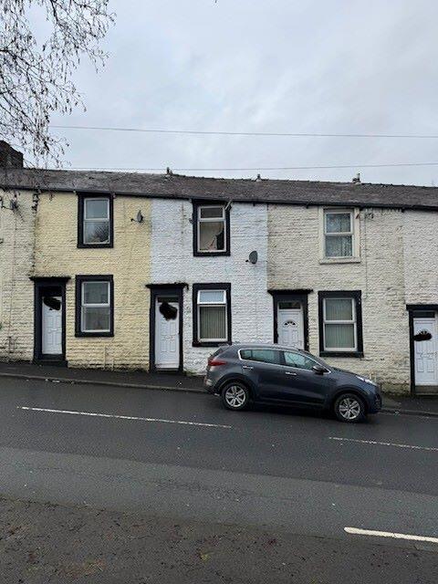 Main image of property: 35 Coal Clough Lane, Burnley, Lancashire, BB11 4PG