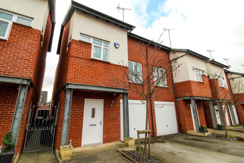 Main image of property: Georgia Avenue, West Didsbury, M20