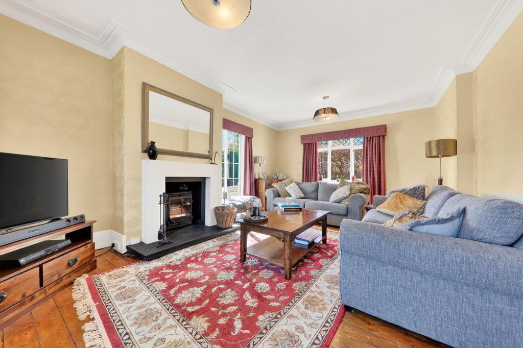 Heathfield, Adel, Leeds, LS16 7AB photo 4