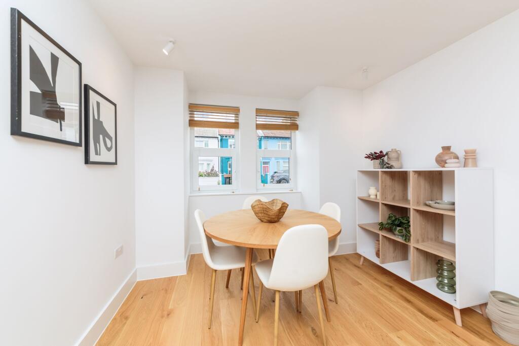 House in Brighton - More