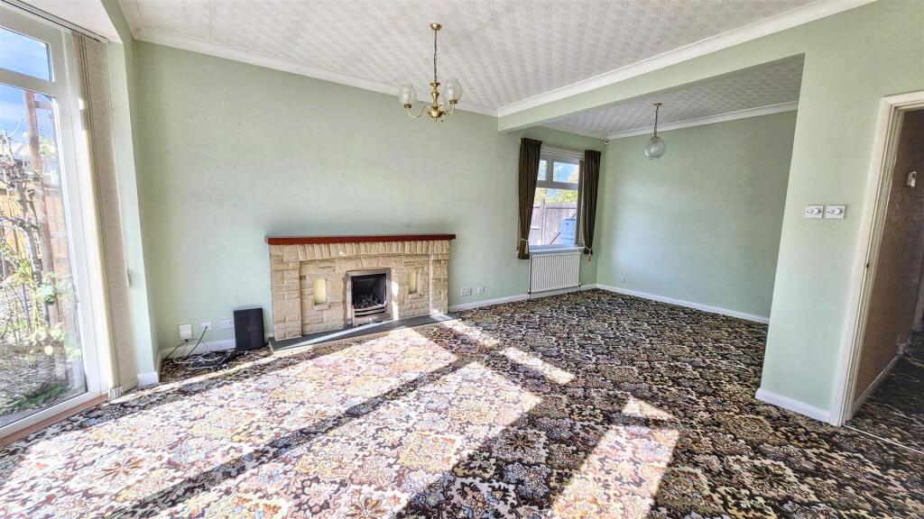 31 Treaty Road, Glenfield, Leicester, LE3 8LU photo 4