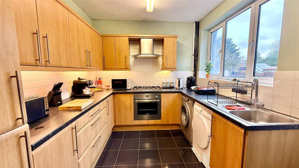 House in Sefton, Liverpool City Region - More
