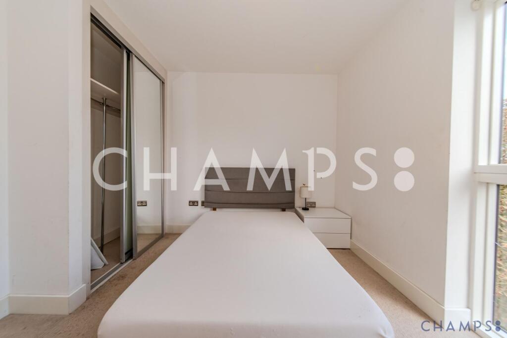 Apartment in Harrow - More
