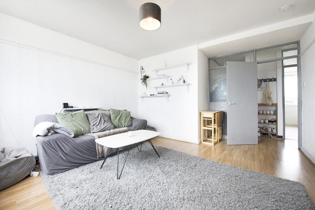 Apartment in London - View 2