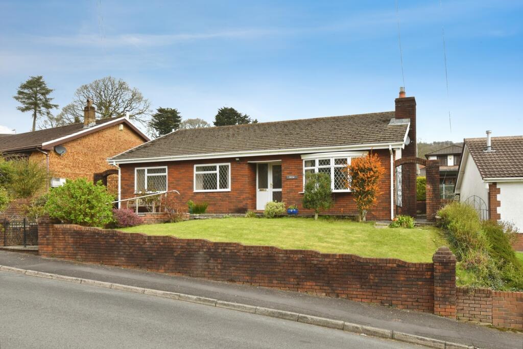 Main image of property: Ffordd Brynheulog, Pontardawe, Swansea, Neath Port Talbot, SA8