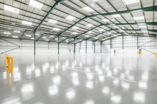 Unit C Laporte Way - Luton-136.jpg