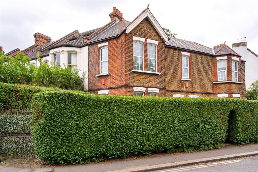 Main image of property: Estreham Road, London, SW16