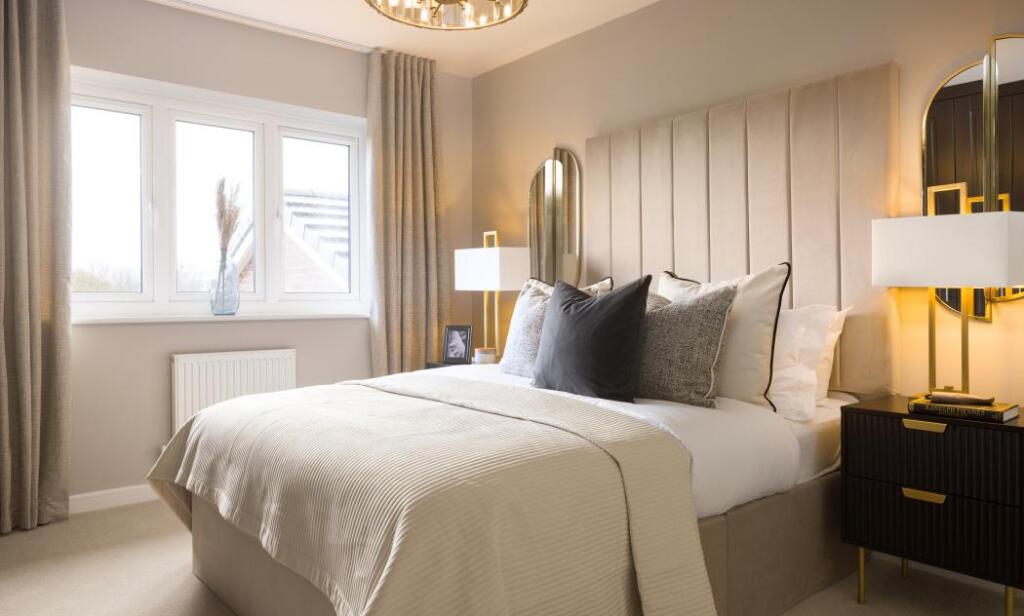 House in Swansea, Llangyndeyrn - More