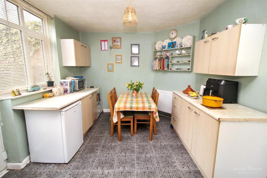 Thirlmere Avenue, Tilehurst, Reading – pohled 6